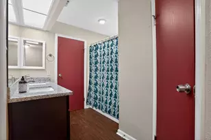 10 S Greenbud Ct, The Woodlands, TX 77380 - Photo 23