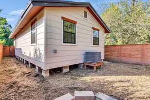 3309 Sumpter St, Houston, TX 77026 - Photo 23