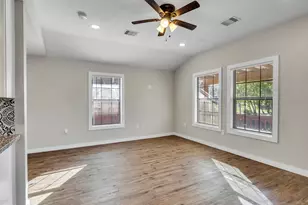 3309 Sumpter St, Houston, TX 77026 - Photo 7