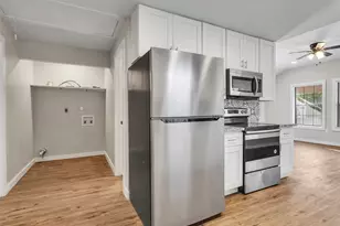 3309 Sumpter St, Houston, TX 77026 - Photo 15