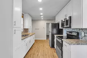 3309 Sumpter St, Houston, TX 77026 - Photo 13