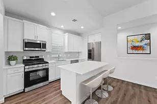 2110 Dewalt St, Houston, TX 77088 - Photo 7