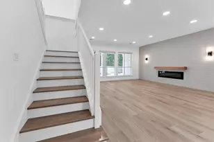 30 E Wedgemere Cir, The Woodlands, TX 77381 - Photo 17