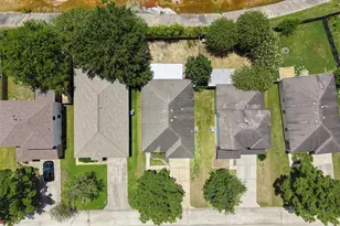 24019 Kingbriar Dr, Spring, TX 77373 - Photo 37