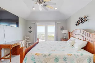 3433 Sand Castle Ln, Crystal Beach, TX 77650 - Photo 17