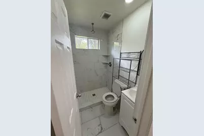 7003 Hoffman Street #B, Houston, TX 77028 - Photo 13