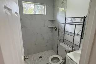 7003 Hoffman St, Houston, TX 77028 - Photo 13