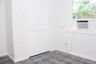 7003 Hoffman St, Houston, TX 77028 - Photo 3