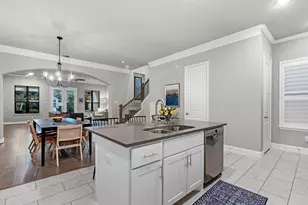 606 Allston St, Houston, TX 77007 - Photo 9