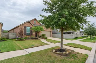 2116 Blackhawk Ridge Ln, Manvel, TX 77578 - Photo 3