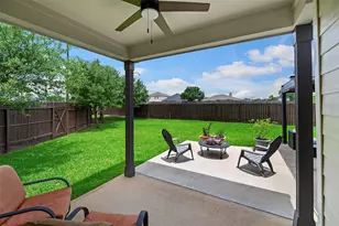 24734 Emerald Pool Falls Dr, Tomball, TX 77375 - Photo 13