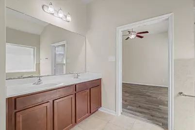 3834 Raintree Village Drive, Katy, TX 77449 - Photo 19