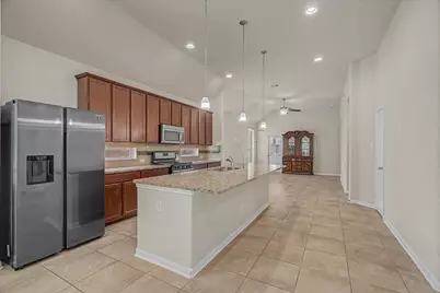 3834 Raintree Village Drive, Katy, TX 77449 - Photo 9