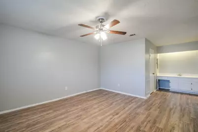 14918 Silver Green Drive S, Channelview, TX 77530 - Photo 5