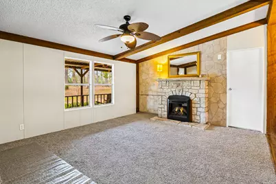 106 Jefferson Street, Livingston, TX 77351 - Photo 9