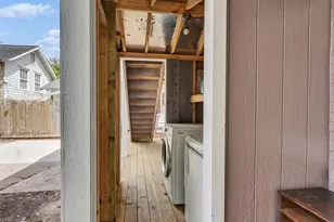 1308 W Alabama St, Houston, TX 77006 - Photo 21