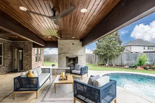 19734 Hubbard Creek Ct, Cypress, TX 77433 - Photo 17