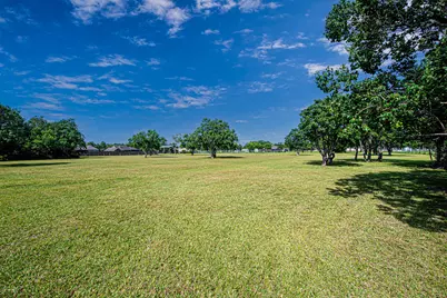 2123 Lee Road, Pearland, TX 77581 - Photo 29