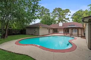 5903 Echo Lake Ln, Houston, TX 77069 - Photo 17