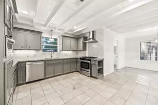 5903 Echo Lake Ln, Houston, TX 77069 - Photo 9