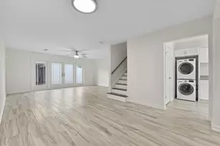 425 Bendwood Dr, Houston, TX 77024 - Photo 23