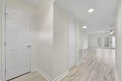 425 Bendwood Drive #49, Houston, TX 77024 - Photo 21