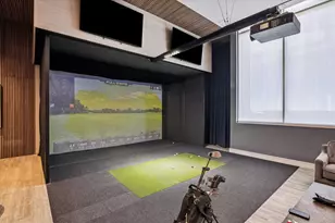 9757 Katy Freeway, Houston, TX 77024 - Photo 35