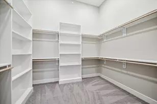 9757 Katy Freeway, Houston, TX 77024 - Photo 21