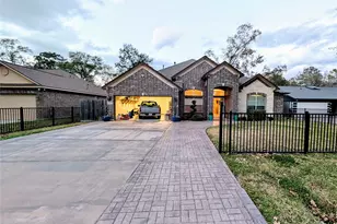 3210 Shore Side Dr, Crosby, TX 77532 - Photo 3
