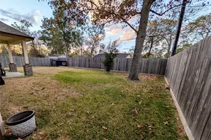 3210 Shore Side Dr, Crosby, TX 77532 - Photo 23