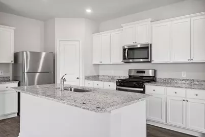 5910 Peony Place, Magnolia, TX 77354 - Photo 5