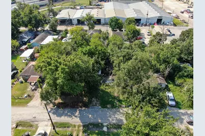7214 Tilgham Street, Houston, TX 77020 - Photo 13