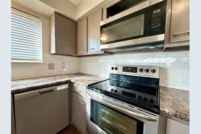 16947 Hummingbird, Conroe, TX 77385 - Photo 7