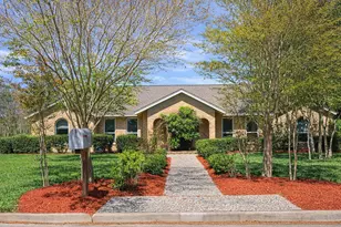 1912 Aggie Ln, League City, TX 77573 - Photo 1