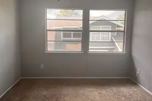 12245 Lemon Ridge Ln, Houston, TX 77035 - Photo 3