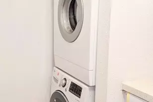 9707 Richmond Ave, Houston, TX 77042 - Photo 7