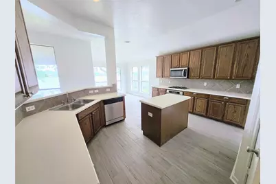 4018 Crystal Lake Circle N, Pearland, TX 77584 - Photo 13