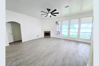 4018 Crystal Lake Circle N, Pearland, TX 77584 - Photo 11