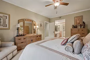 75 April Point Dr S, Conroe, TX 77356 - Photo 9