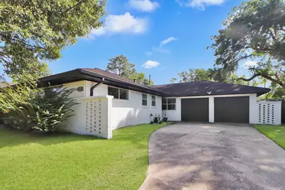 6111 Shadow Crest Street, Houston, TX 77074 - Photo 1