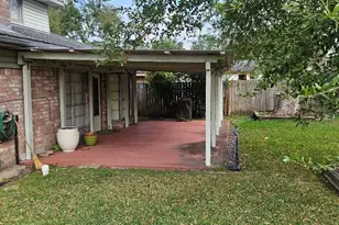 9331 Meaux Dr, Houston, TX 77031 - Photo 15