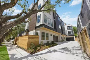 1110 Peden St, Houston, TX 77006 - Photo 1