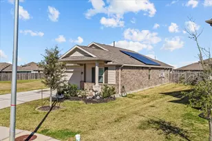 503 Thunder Cloud Dr, Baytown, TX 77523 - Photo 3