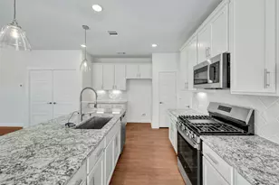 21235 Jacaranda Blossom Wy, Tomball, TX 77447 - Photo 13