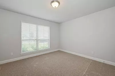 13308 Diamond Reef Lane, La Marque, TX 77568 - Photo 11