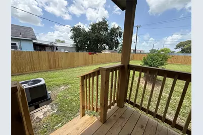 2925 17th Street, Port Arthur, TX 77642 - Photo 5