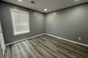 2925 17th St, Port Arthur, TX 77642 - Photo 17