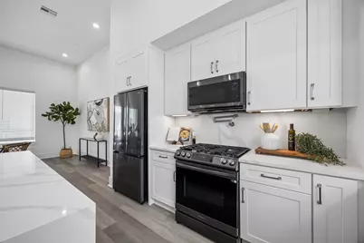 1618 Ojeman Road #A, Houston, TX 77055 - Photo 11