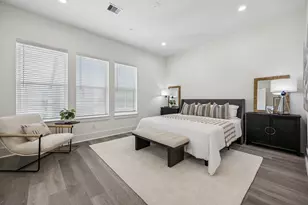 1618 Ojeman Rd, Houston, TX 77055 - Photo 13