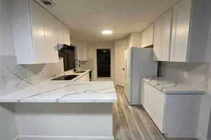 3014 Edgewood Dr, Sugar Land, TX 77479 - Photo 3